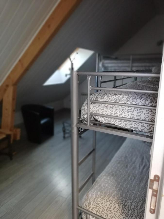 Les Fermiers Panzió Giremoutiers Kültér fotó
